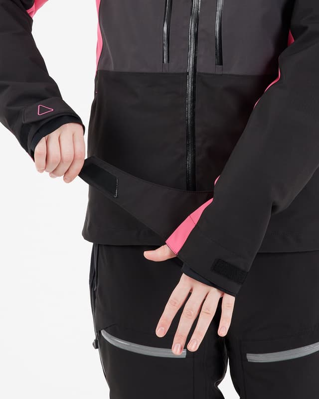 438_0cf51283fe-18-501024-017-cappa-insulated-jacket-dark-sorbet-wmn-114-full