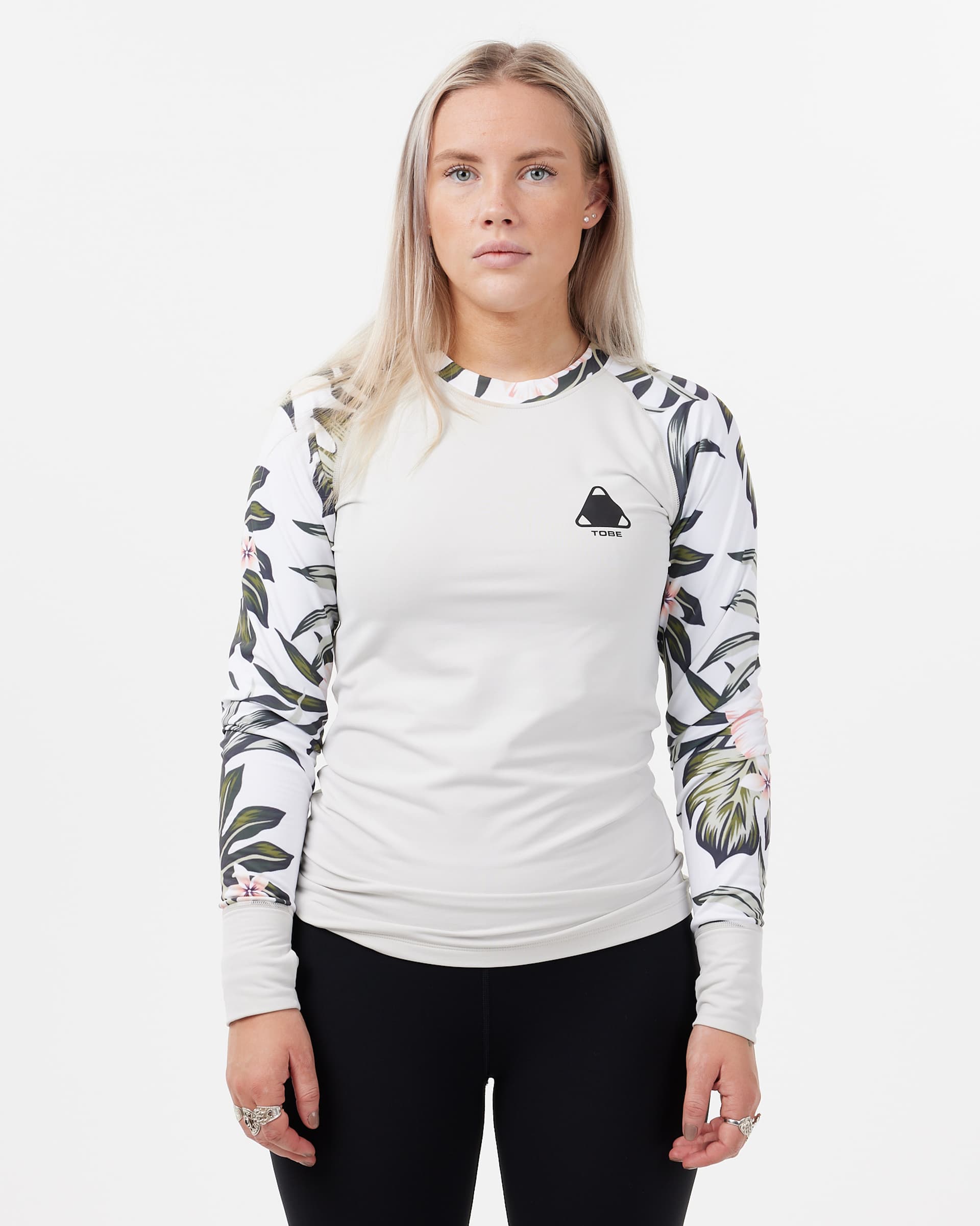 58_54be78d6f2-410323-006-vidi-shirt-glacier-blossom-001-full