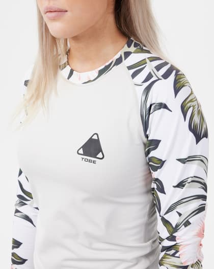 58_750ebd8435-410323-006-vidi-shirt-glacier-blossom-013-full