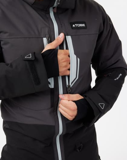 605_3b79bbee4c-900123-201-tiro-v3-monosuit-insulated-phantom-041-2-full