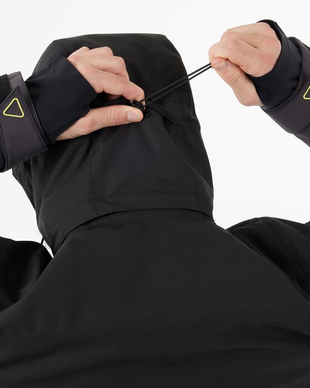 614_c066be9020-15-500924-001-scope-insulated-jacket-jet-black-men-45-full