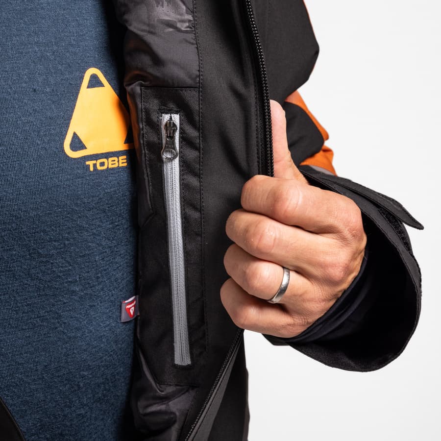 637_94c44ea32b-ember-jacket-magnet-rust-4-square